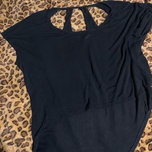 Black high low shirt